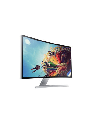 Moniteur incurvé 27" à la qualité d'image incroyable S27D590CS