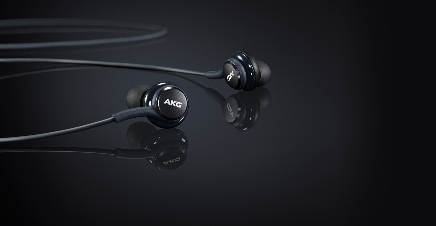 au-feature-earphones-tuned-by-akg-eo-ig9